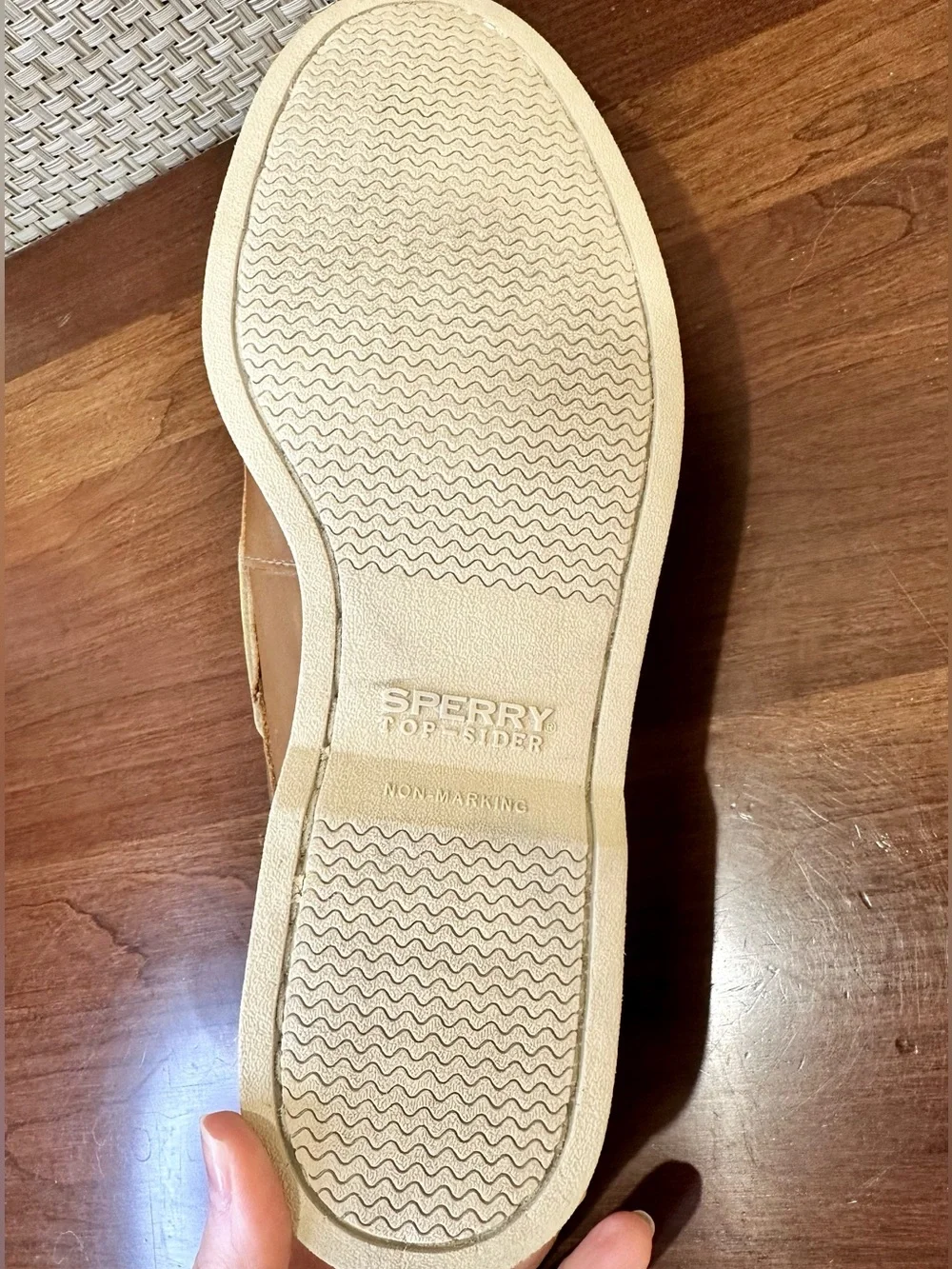 Sperry Top-Sider Men's Authentic Original 2-Eye Boat Shoes Sahara Size 10M